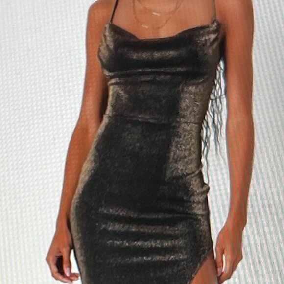 Lulus Dresses & Skirts - Lulu's Sultry Sparkle Gold and Black Lurex Backless Cowl Maxi Dress Size M